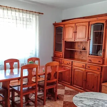 Lezardiere House Apartment